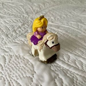 Klip Klop Little People Princess Rapunzel Tangled Disney Fisher Price Horse